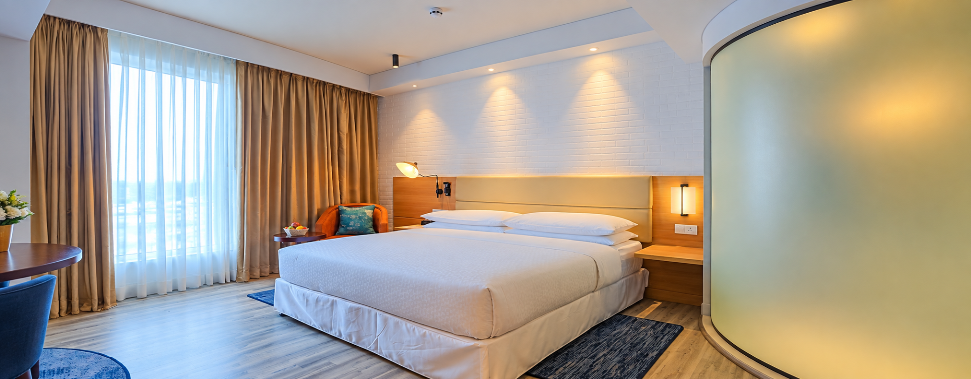 Executive Room